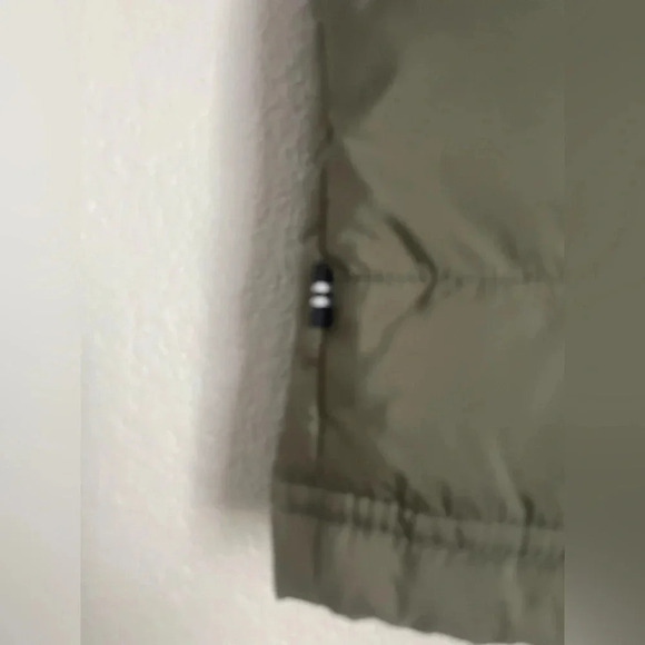 Kids Nautica Puffer Vest in Forest Green with a blue interior. Size 24 months - Picture 9 of 13